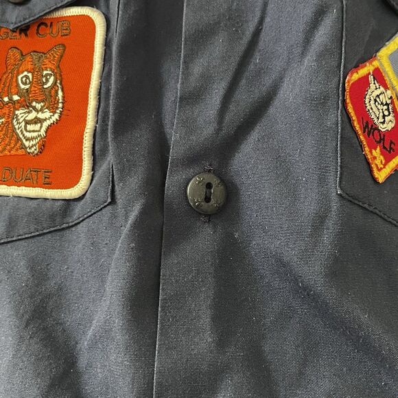 Boy Scouts of America Button Up Blue Uniform Top Patches Neckerchief Boys Size L - Picture 9 of 14